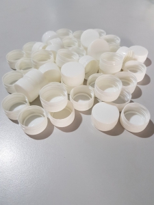 nắp chai nước cổ 30 màu trắng